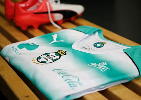 santos-laguna-16-17-kits-3